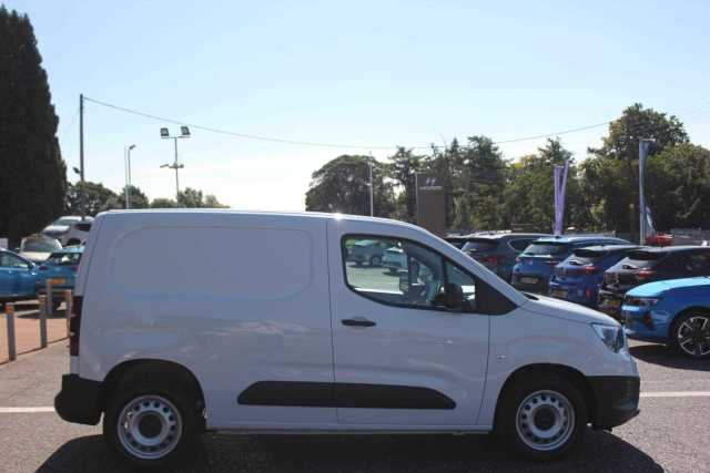 2023 Vauxhall Combo Cargo 2300 1.5 Turbo D 100ps L1 Prime Van