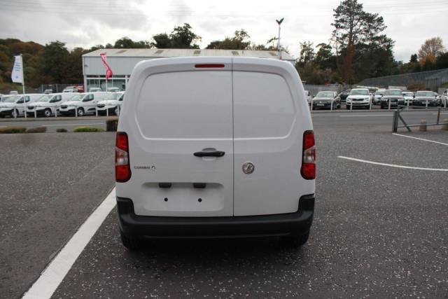 2022 Vauxhall Combo Cargo 2300 100kW Dynamic 50kWh H1 Van Auto 4(2021)