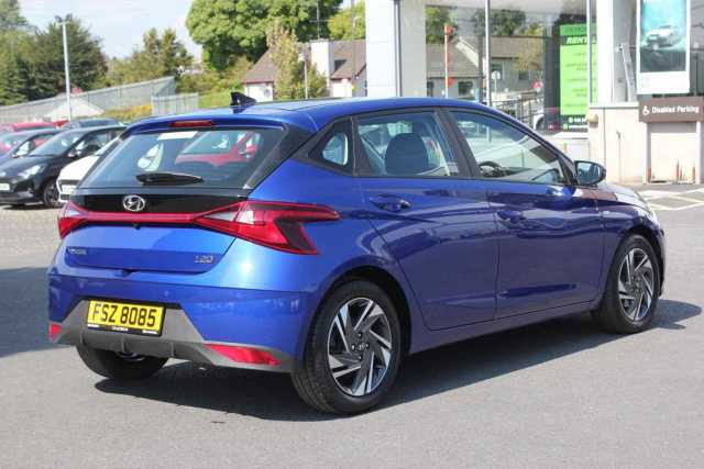 2022 Hyundai i20 1.0T GDi 48V MHD SE Connect 5dr