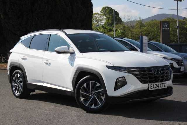 Hyundai Tucson 1.6 TGDi Premium 5dr 2WD Estate Petrol White
