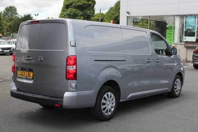 2019 Vauxhall Vivaro 2900 1.5d 100PS Sportive H1 Van