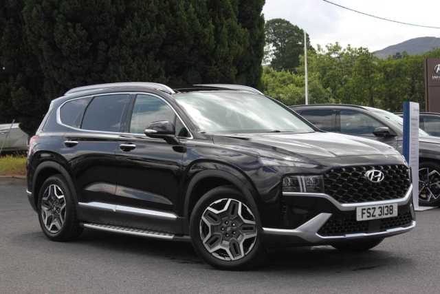 Hyundai Santa Fe 1.6 TGDi Hybrid Ultimate 5dr 4WD Auto Hybrid Black