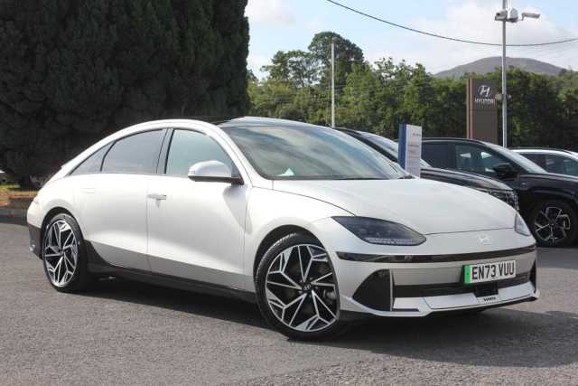 Hyundai Ioniq 6 168kW Ultimate 77kWh 4dr Auto Electric Gravity Gold