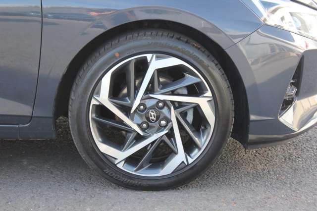 2022 Hyundai i20 1.0T GDi 48V MHD Premium 5dr DCT