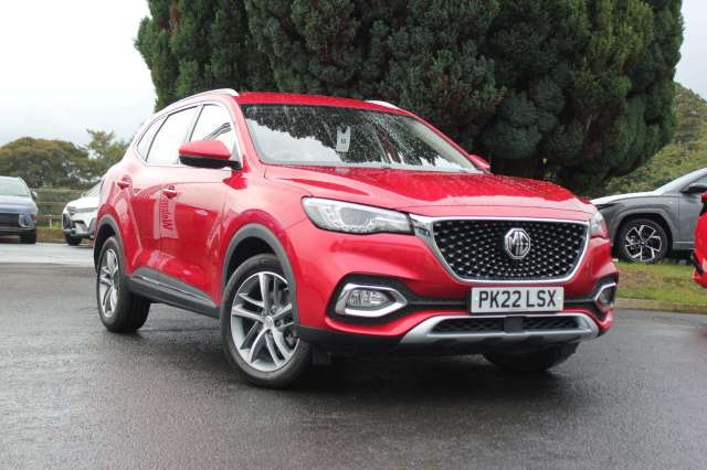 MG Motor UK HS 1.5 T-GDI Excite 5dr DCT Petrol Red