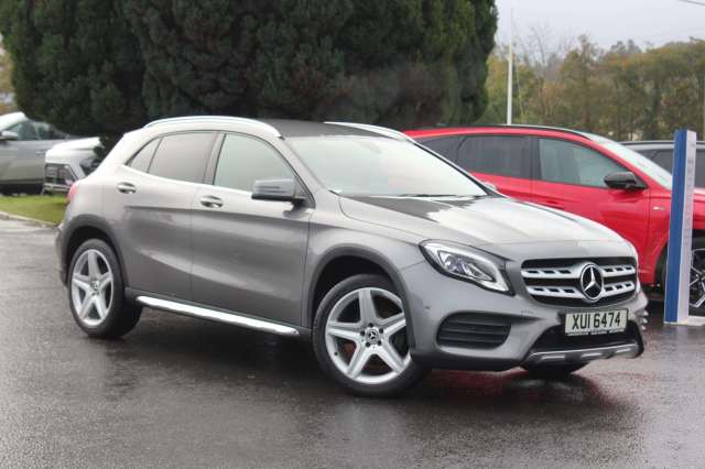 Mercedes-Benz GLA Class 1.6 122ps 180 AMG Line Edition Station Wagon 5d 7G-DCT Petrol Grey