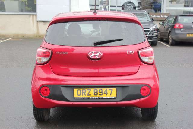 Hyundai i10 1.2Premium Auto