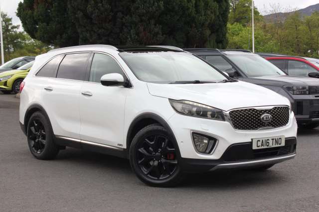 Kia Sorento 2.2 CRDi KX-4 5dr Auto Diesel White