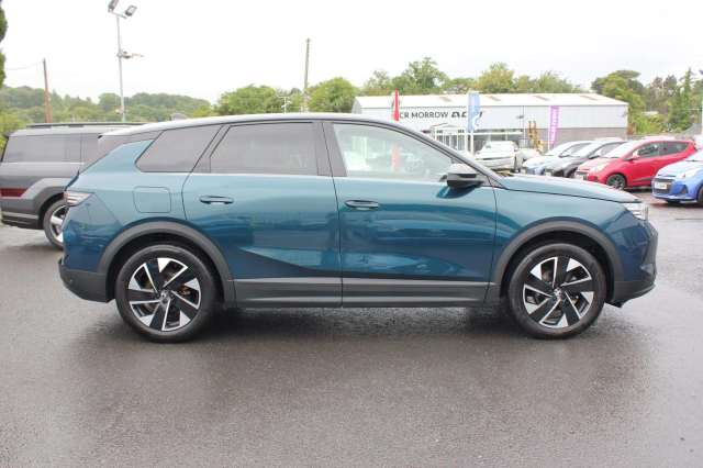 2025 Vauxhall Grandland 1.2 Hybrid [136] Ultimate 5dr e-DCT6 [Fixed Roof]