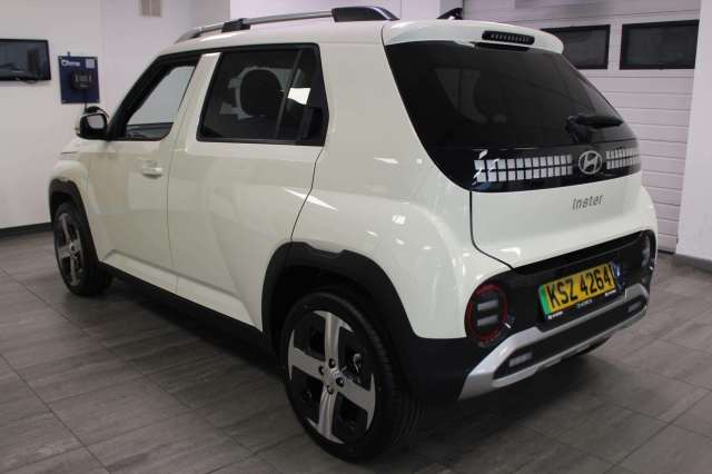 Hyundai INSTER 85kW 02 49kWh 5dr Auto