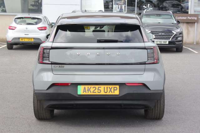 2025 Volvo Ex30 200kW SM Extended Range Ultra 69kWh 5dr Auto