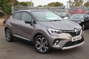 RENAULT CAPTUR at CR Morrow Ltd Newry