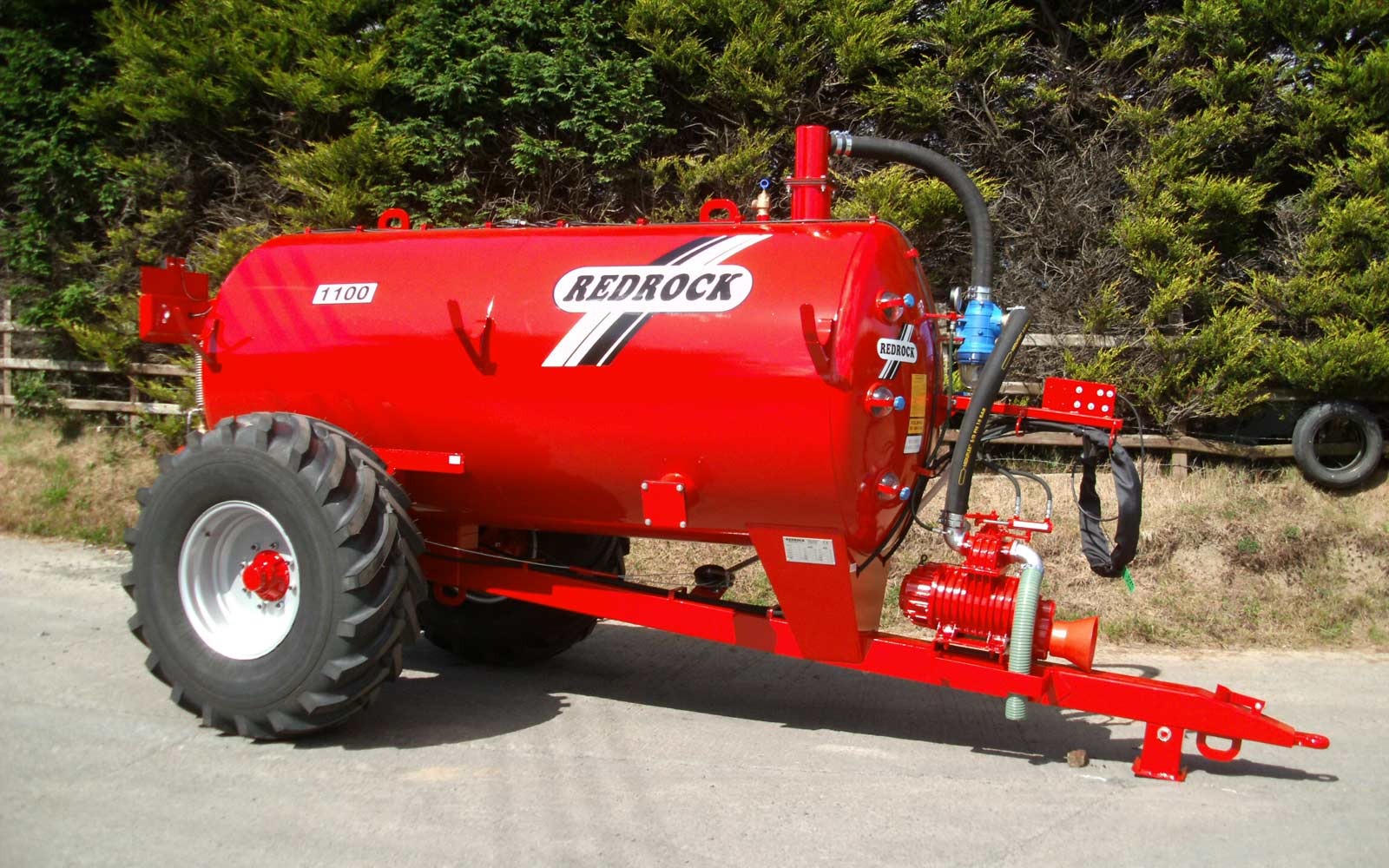 REDROCK Non Recessed Single Axle Slurry Tanker