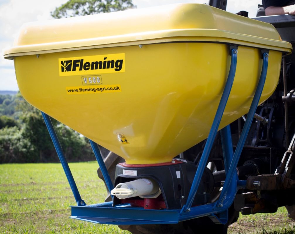 Fleming Wagtail Fertiliser Spreader