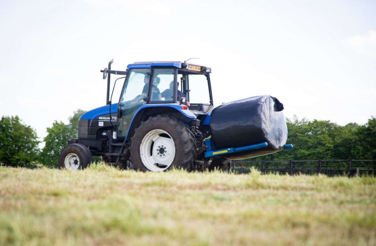 Fleming Single Bale Tipper